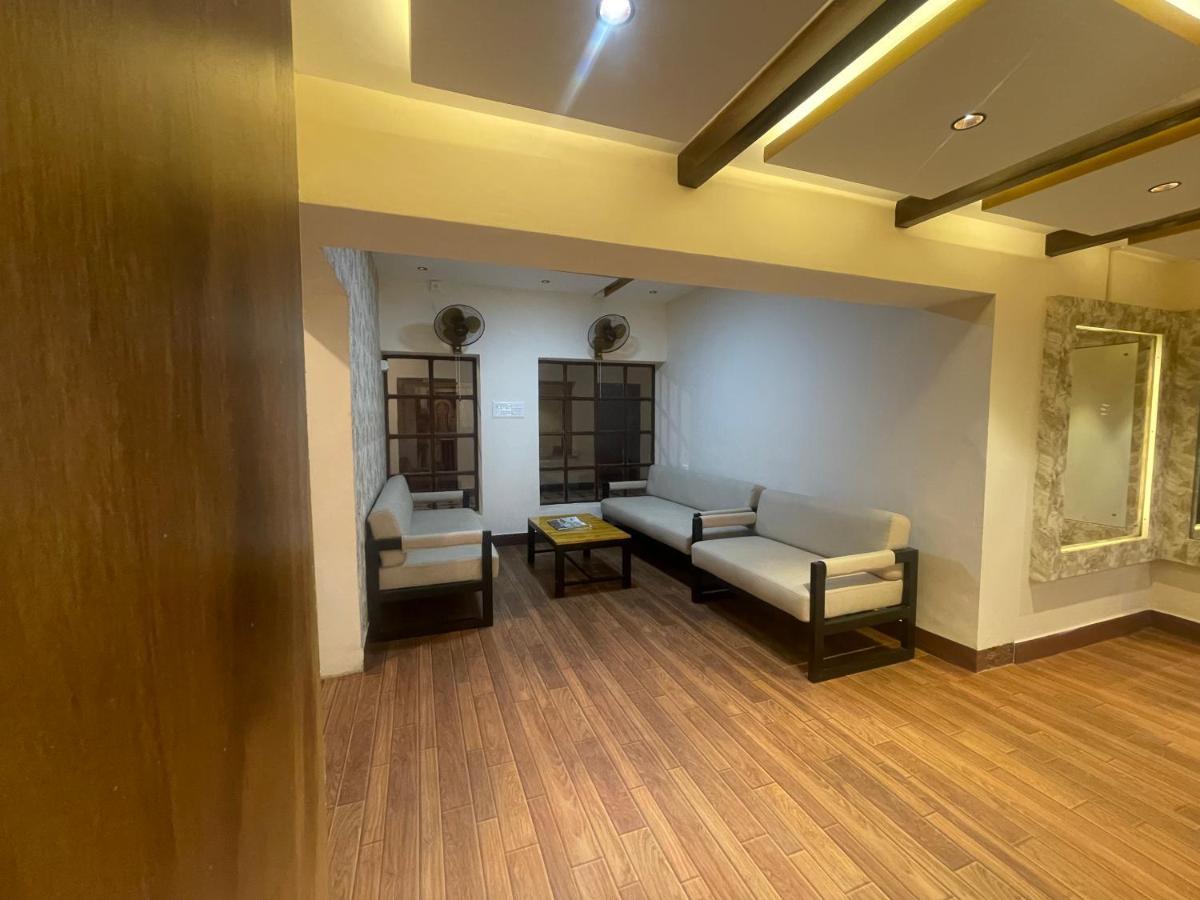 Hotel Sj Grand Coimbatore Zewnętrze zdjęcie